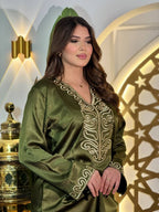 ROBE HIND