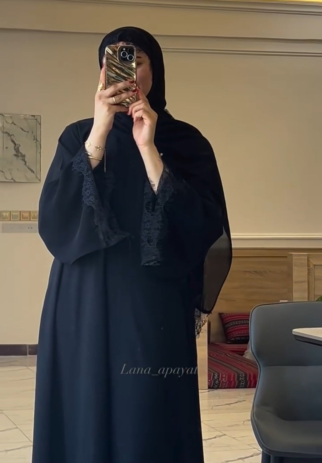 عباية النور الفاخرة